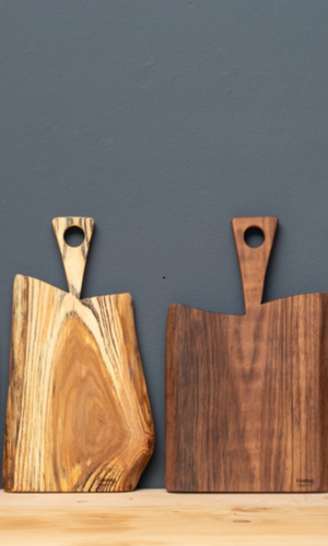 tagliere in legno artigianale in olmo mini grattoni