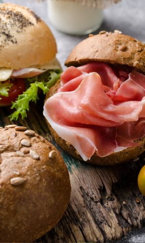 trancheuse manuelle à volant - trancheuse au design vintage