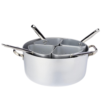Casseruola con 4 colapasta a spicchio alto con due maniglie
