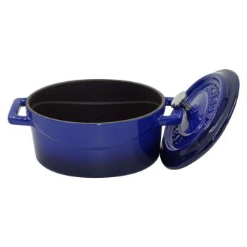 Mini casseruola ovale con due manici in ghisa con coperchio 12x9cm