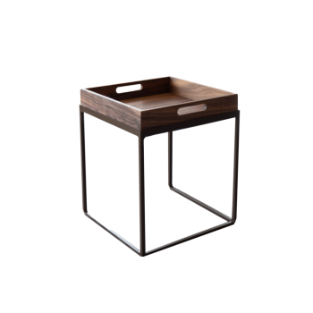 Vassoio Quadrato 40x40 cm con Base in Metallo – Grattoni 1892