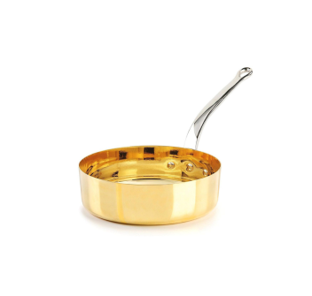 Niedriger goldener Topf mit Griff