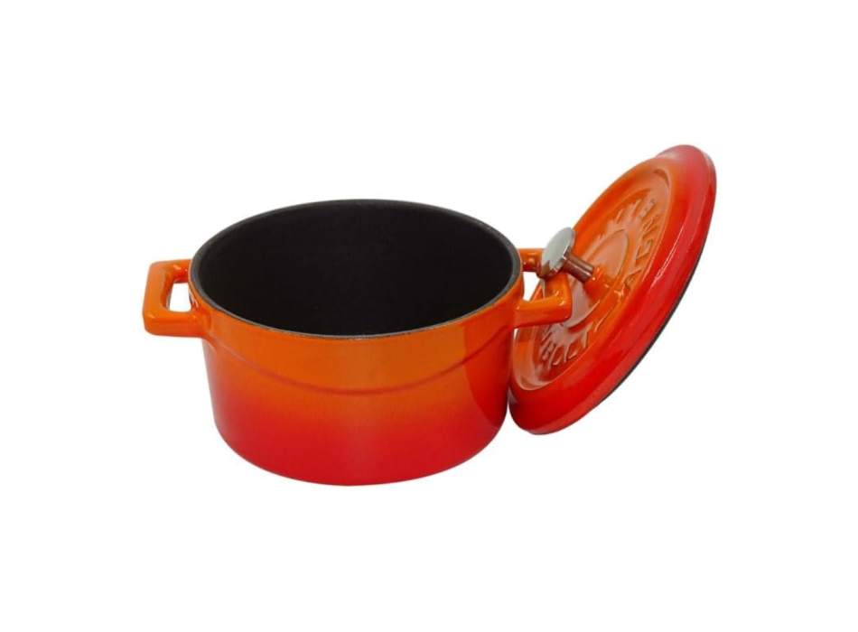 Cast iron two-handle saucepan with lid 28cm