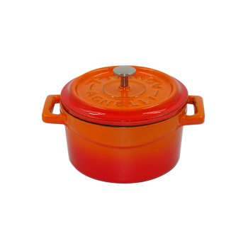 Cast iron two-handle saucepan with lid 20cm