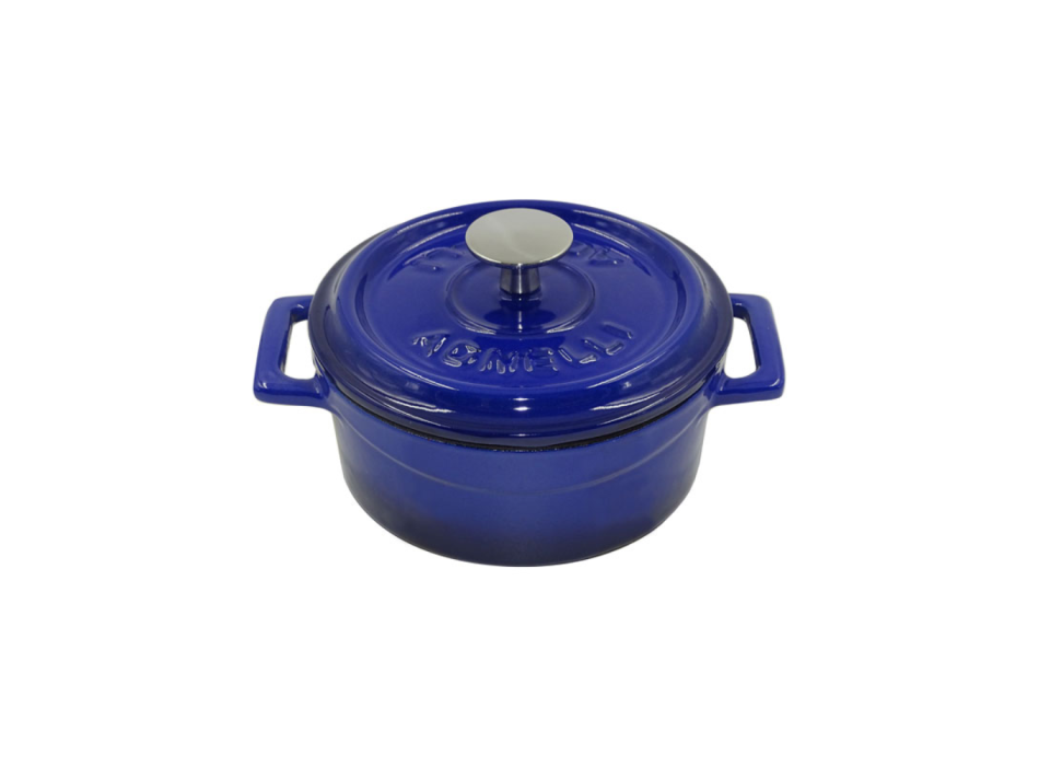 Cast iron two-handle saucepan with lid 20cm