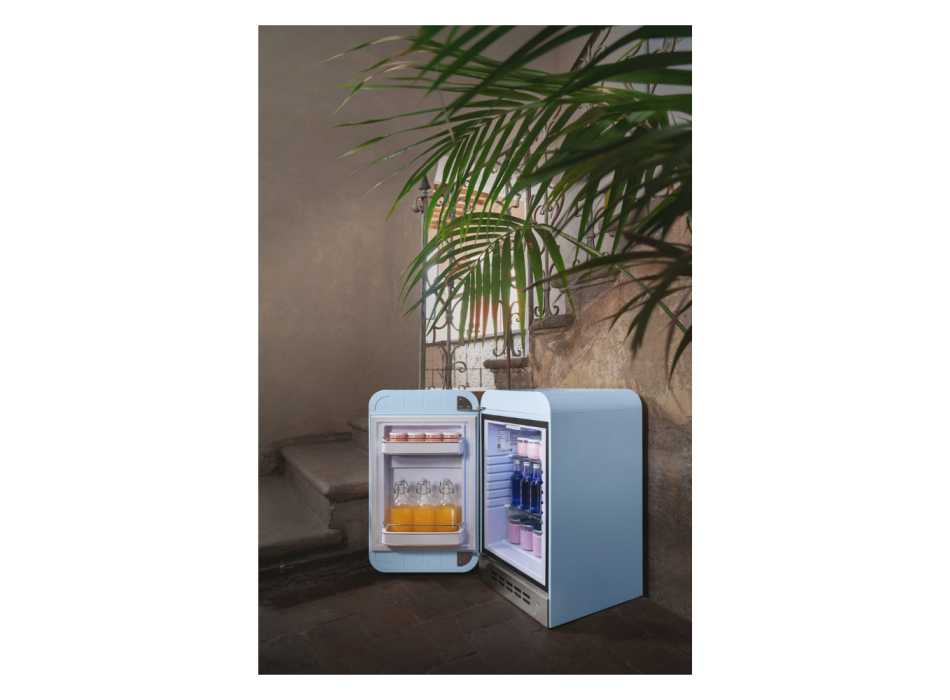 Smeg FAB5 – Vintage 1950s Mini Fridge, Blue