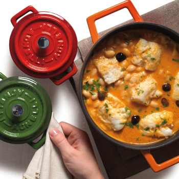 Casserole en fonte à deux anses avec couvercle 32cm