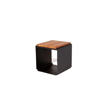 Tabouret Cube Noir en Feu