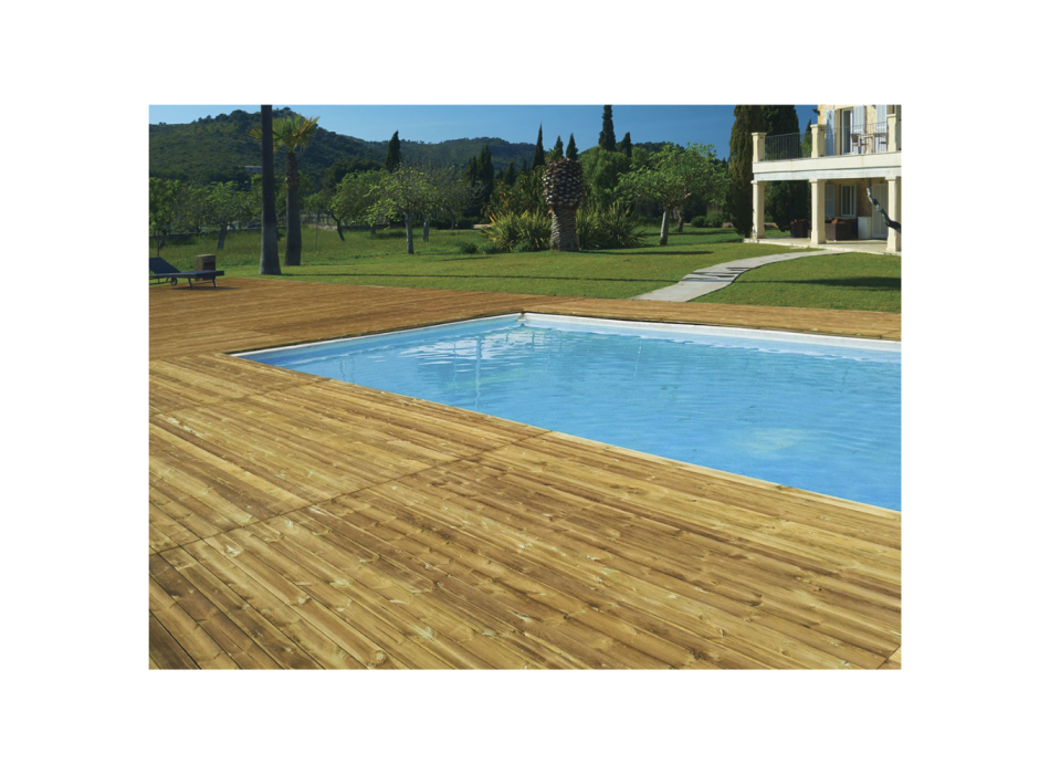 Planches de bois extérieures